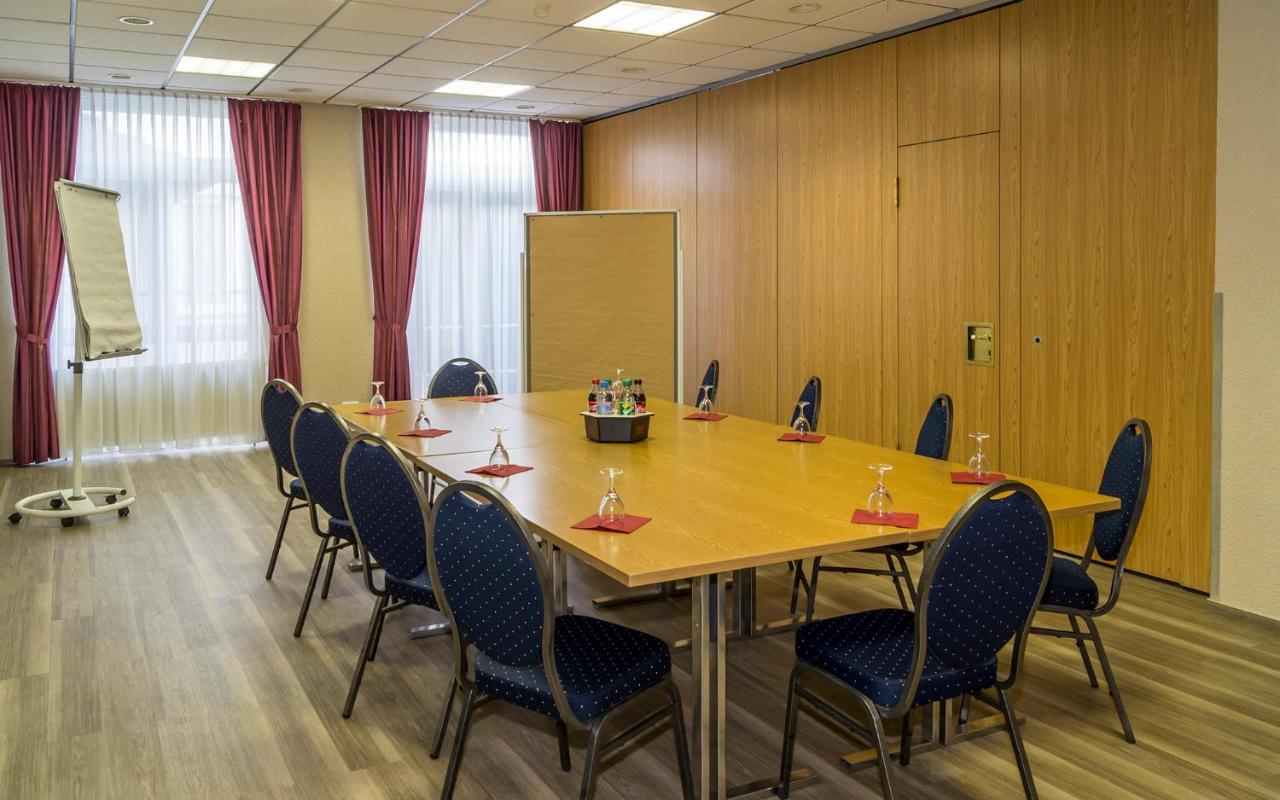 Trip Inn Kongresshotel Frankfurt-Rodgau Bagian luar foto