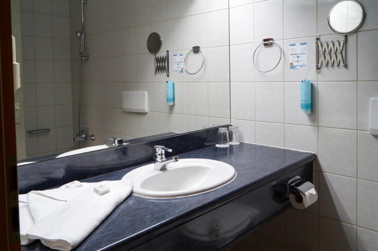 Trip Inn Kongresshotel Frankfurt-Rodgau Bagian luar foto